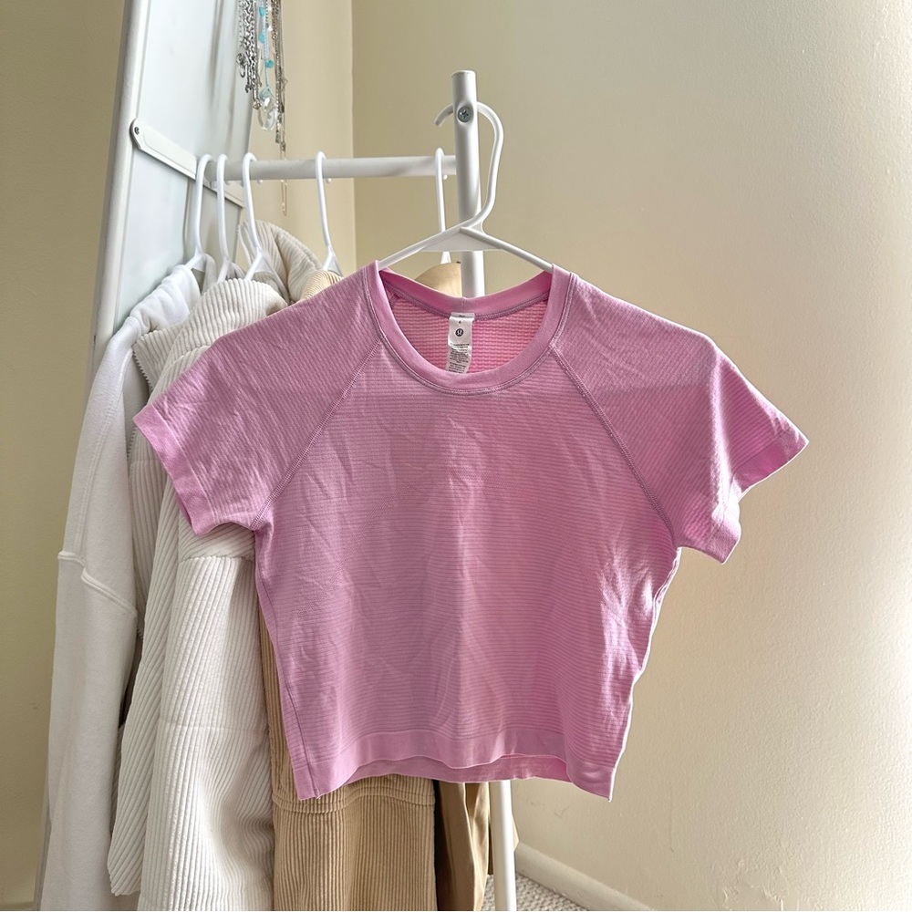 lululemon athletica Pink Ribbed Crop Short Sleeve Tee